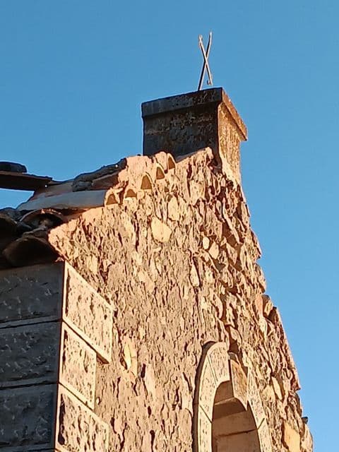 https://dignois.fr/Chateauredon/#cornettes