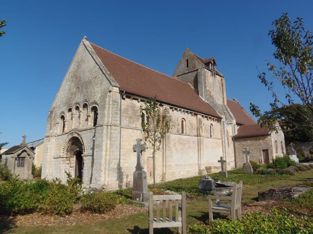 14460 COLOMBELLES FranceNormandieColombellesEglise2 WIKI Ikmo-ned.jpg
