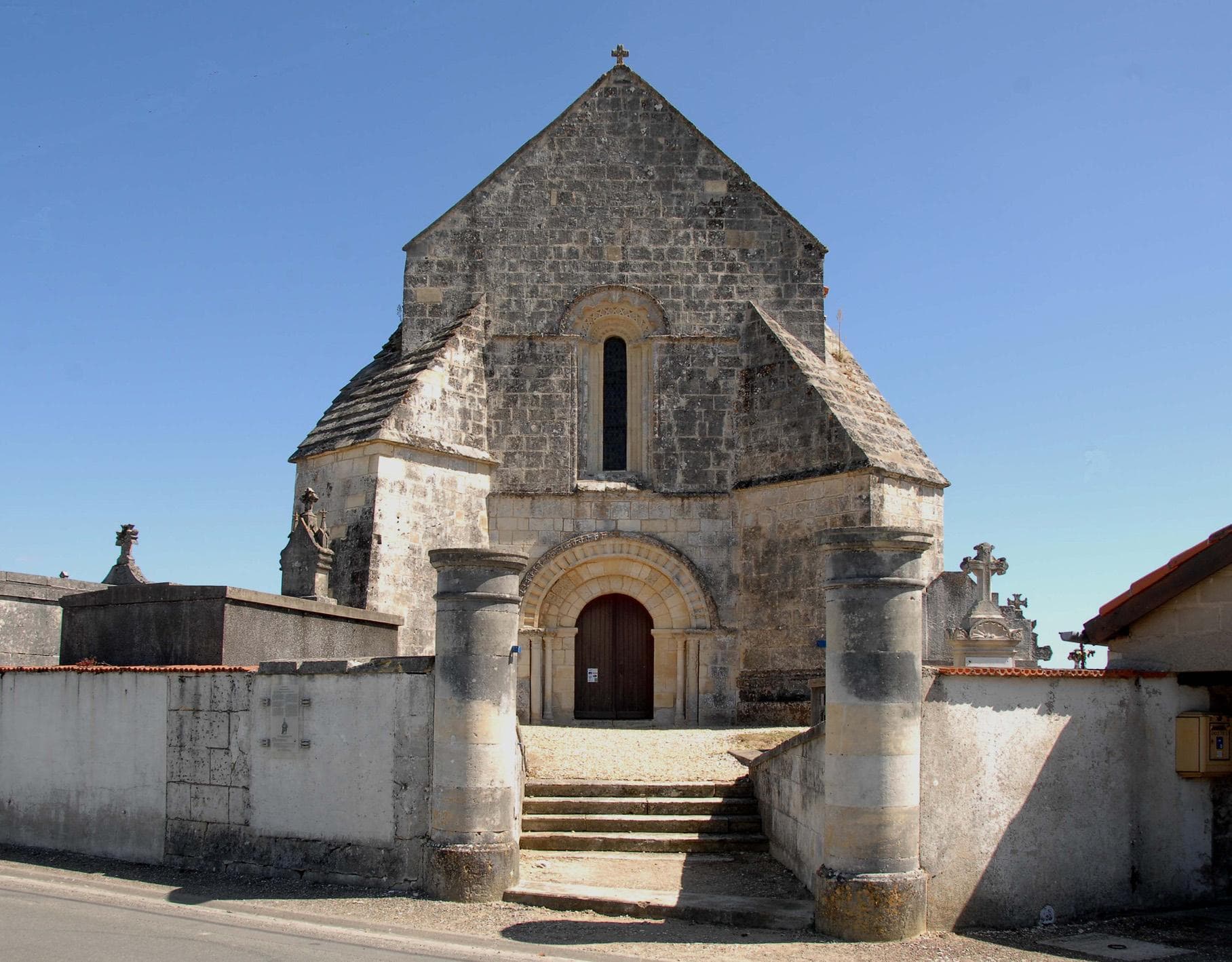 Agudelle - Église Saint-Eutrope