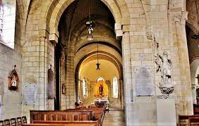 37190 AZAY LE RIDEAU Alain Montoya nef1.jpg