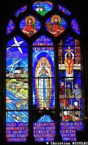 37270 MONTLOUIS SUR LOIRE Christian Nicolas 01.jpg