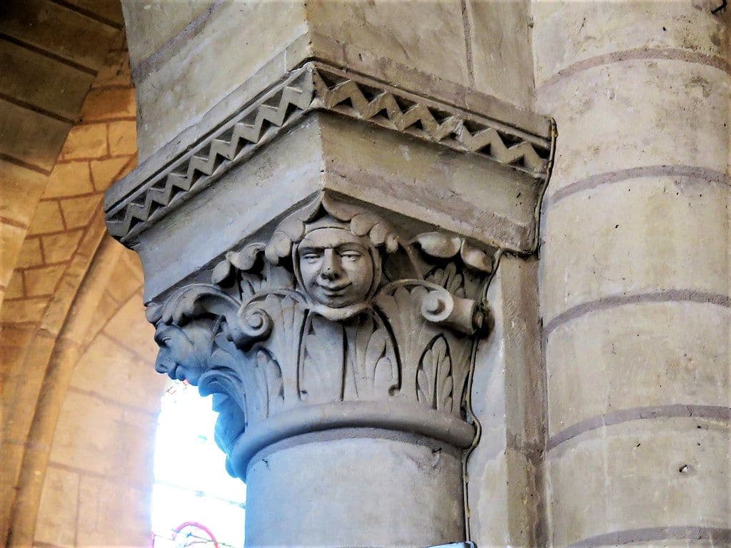 37510 SAVONNIERES wiki 02.jpg