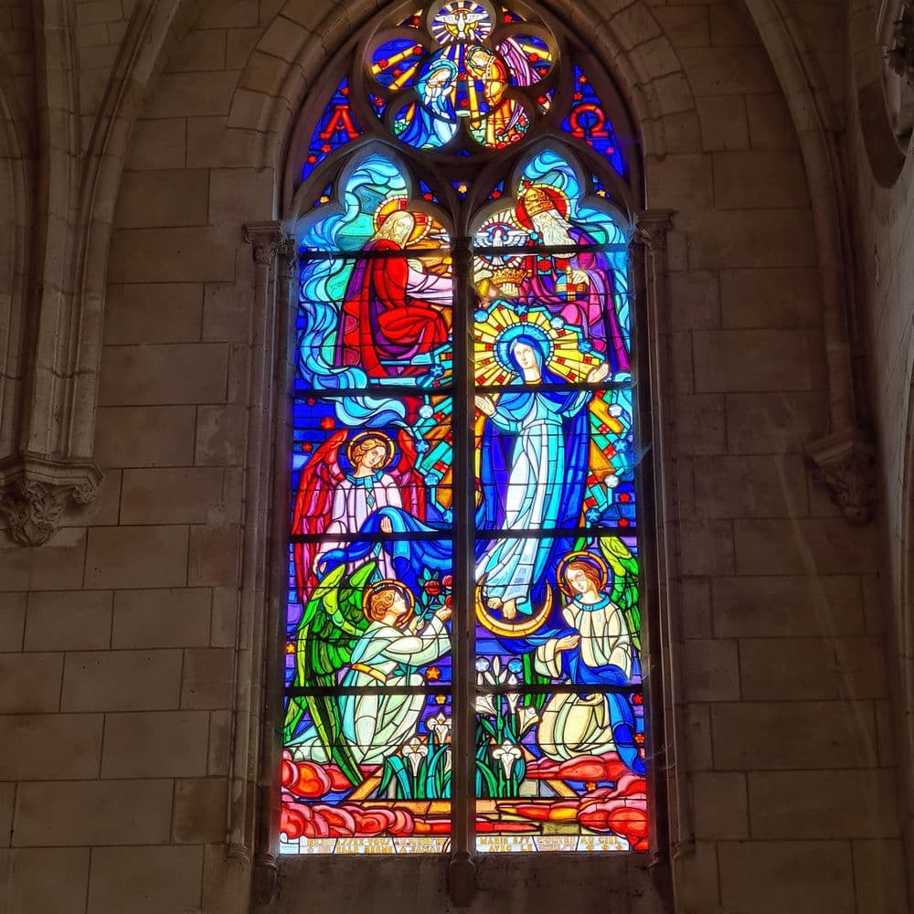 45360 Saint-Maurice PRTL45vitrailassomption.jpg