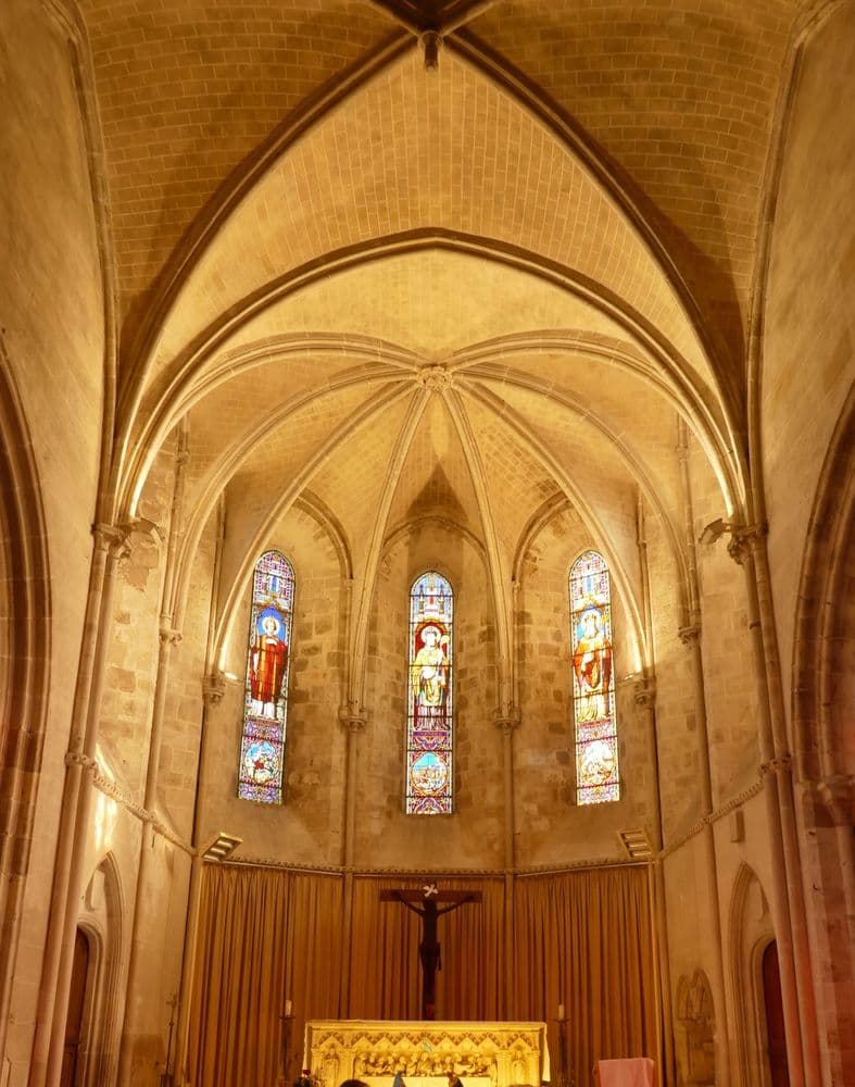 45420 BONNY SUR LOIRE P de Barochez choeur.jpeg