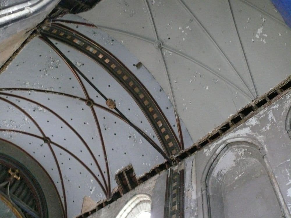 59000 Lille_-_Chapelle_Notre-Dame-de-la-Réconciliation_-_4WIKI PETER POTROWL .jpg