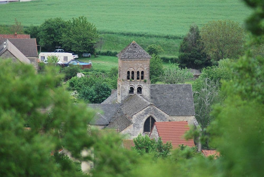 71240 eglise-saint-julien---sennecey-le-grand-71_25291674518_o FLICKr Odile Cognard .jpg