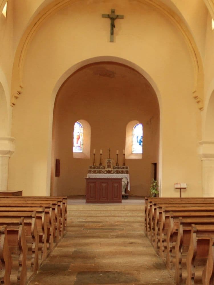 71250 La Vineuse Wikibourgogne sud abside.jpg