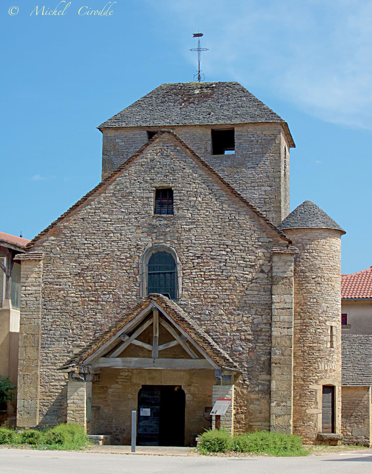 Bissy-la-Mâconnaise - Église Saint-Cyr-et-Sainte-Julitte