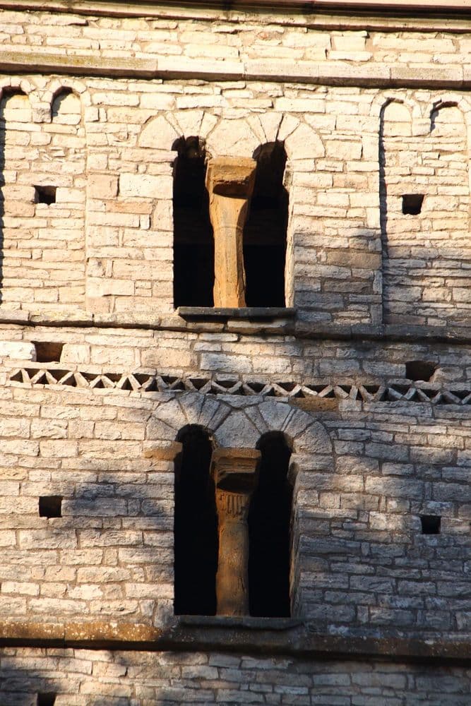 71700 FARGES LES MACON eglise-saint-barthlmy--farges-ls-mcon_16628520330_o  FLICKr KRISTOBALITE .jpg