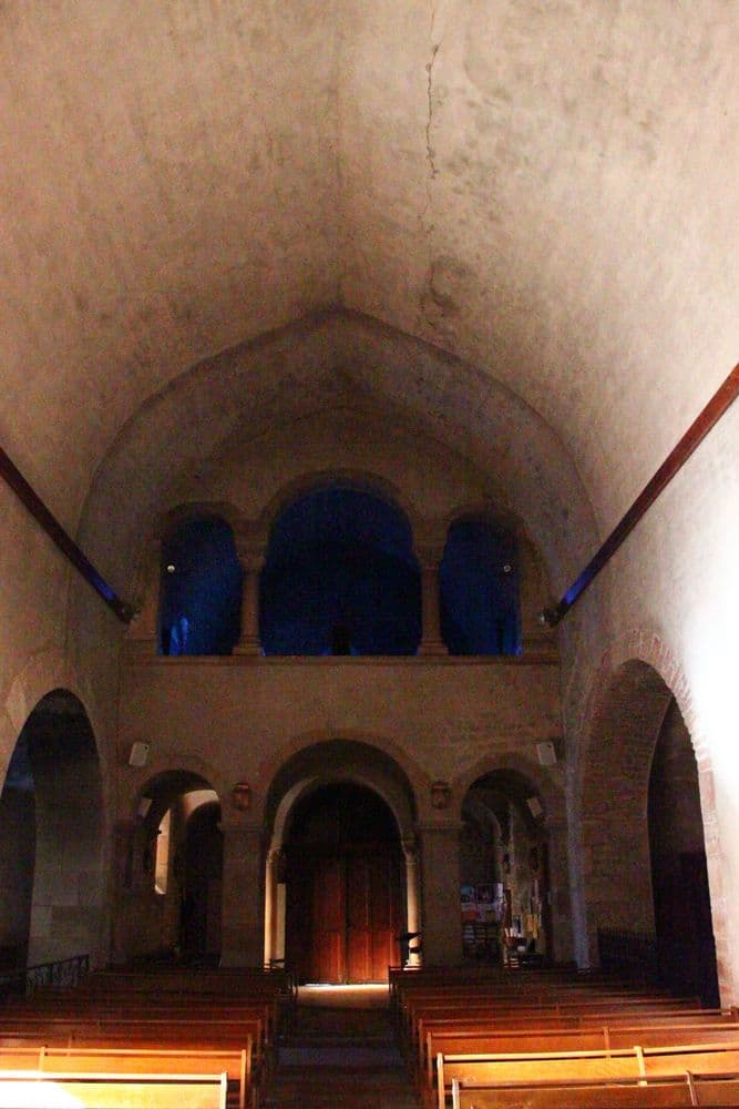 71850 FLICKR KRISTOBALITEeglise-sainte-madeleine--charnay-ls-mcon_15994818353_o.jpeg