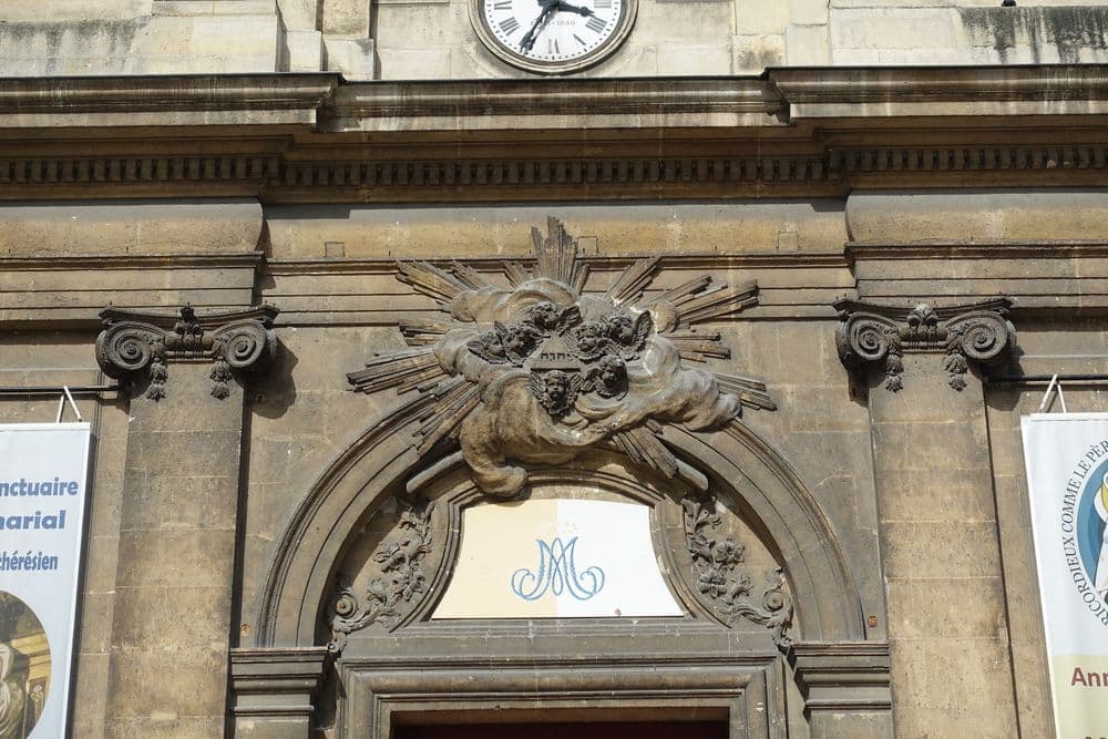 75002 Notre_Dame_des_Victoires_@_ParisWIKI GULHEM VELLUT ).jpg