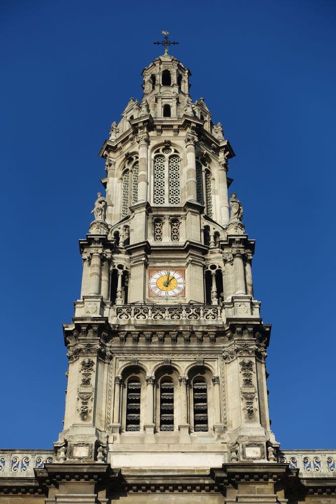 75009 PARIS LA TRINITE FLICKr Guilhem VELLUT 00011.jpg