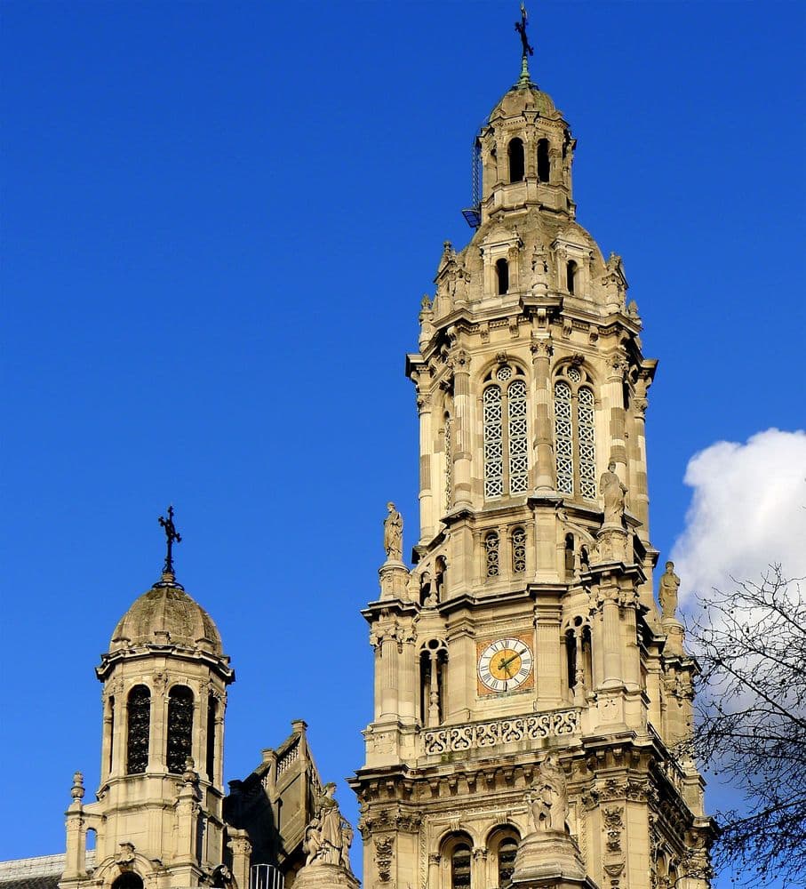 75009 Paris eglise_Ste-Trinité_clocher_WIKI MBZT .jpg